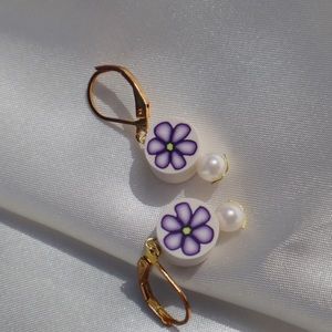 Flower Pearl Huggie Earrings